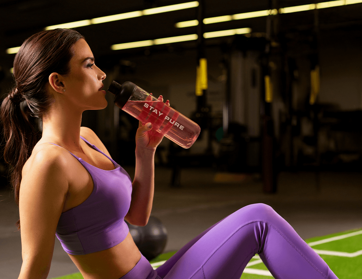 Pure Gold CollaBurn hero kép